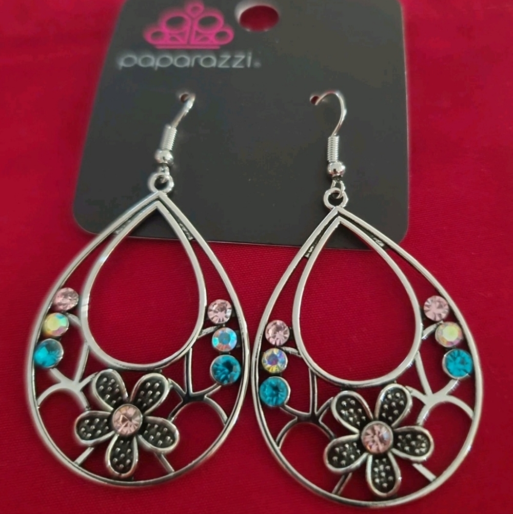 Like Flowers in a Meadow, Marvel at these Iridescent Pink Teal Pastel Earrings